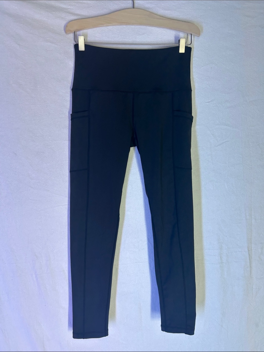 DYCE ACTIVE High-Waist Black Active Leggings with Side Pockets